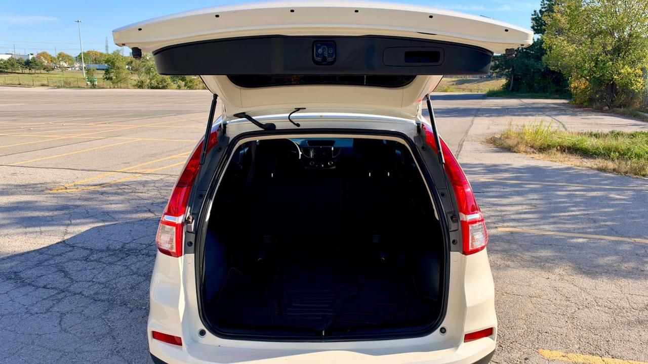 2015 Honda CR-V SE Photo