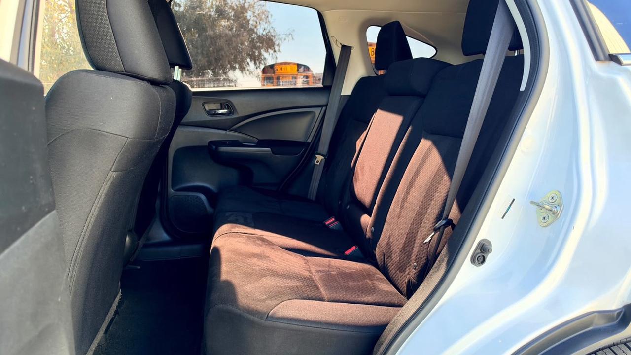 2015 Honda CR-V SE Photo