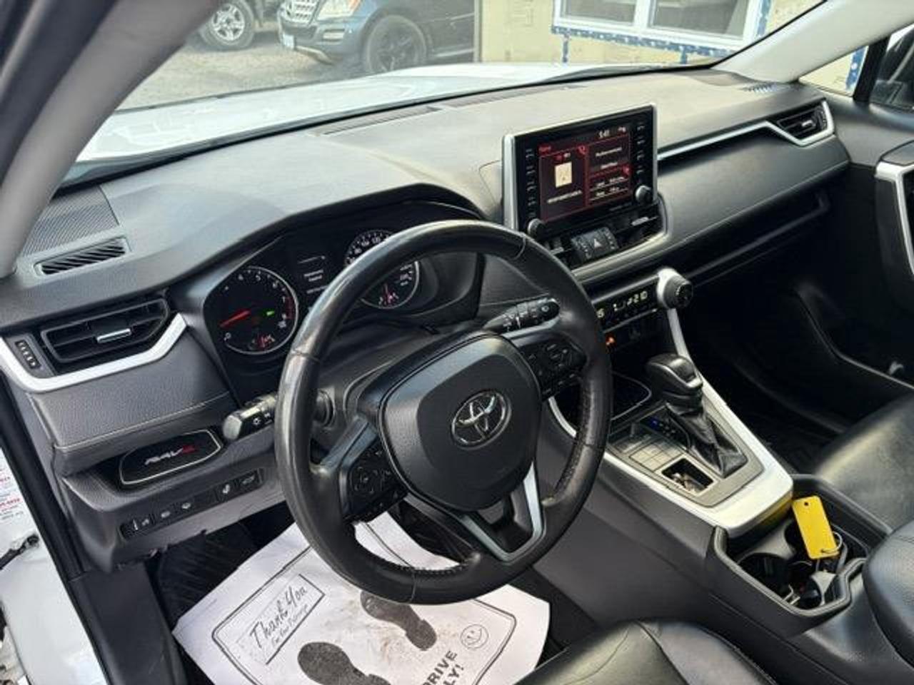 2020 Toyota RAV4 XLE 4dr All-wheel Drive Photo