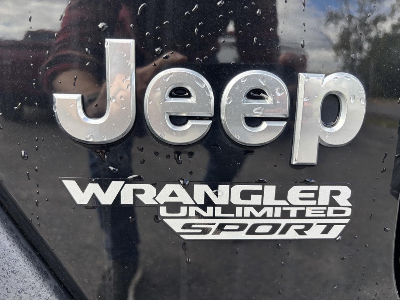 2018 Jeep WRANGLER UNLIMITED Sport Photo