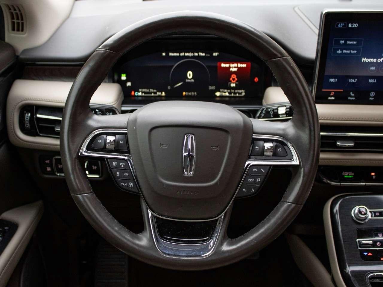 2022 Lincoln Nautilus Reserve AWD Photo
