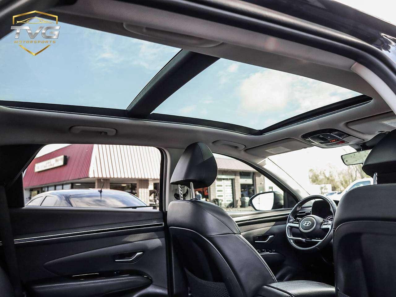2023 Hyundai Tucson PREFERRED AWD TREND   PANO   HTD LEATHER   1OWNER Photo