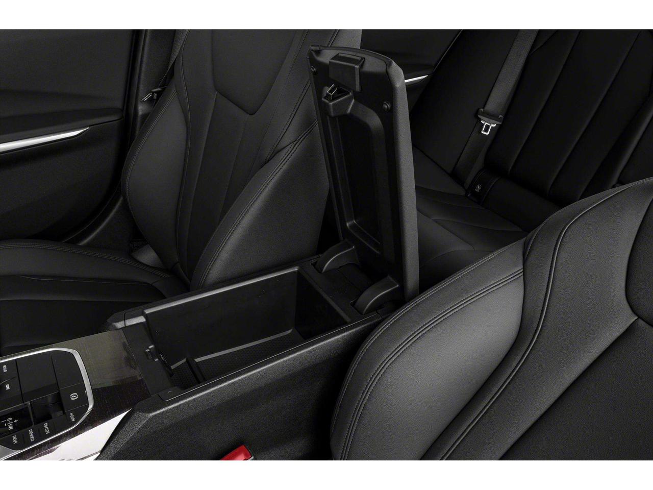 2021 BMW 3 Series 330i xDrive Sedan North America Photo