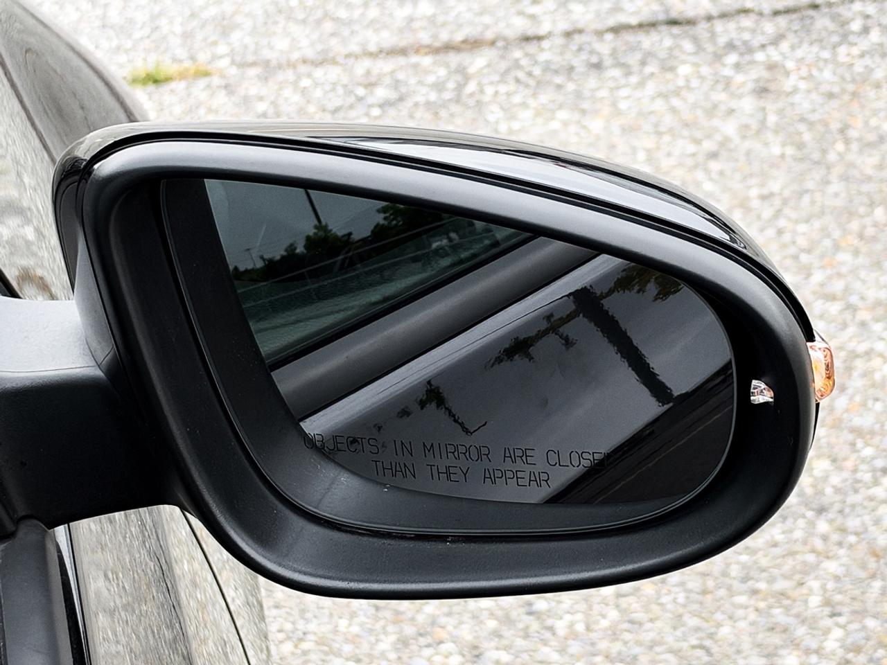 2012 Volkswagen GOLF 2.5L HIGHLINE Photo