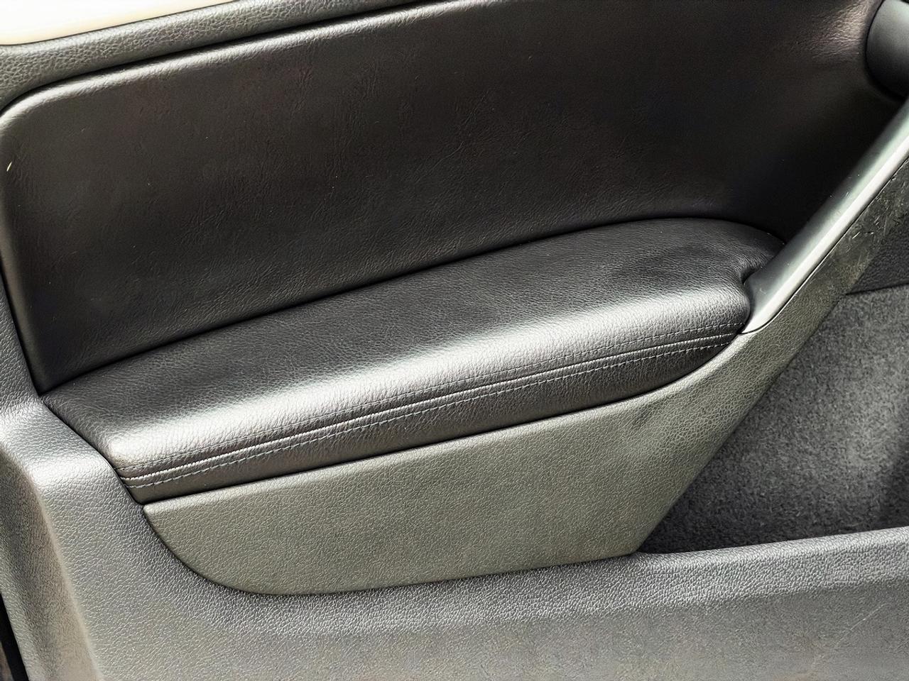 2012 Volkswagen GOLF 2.5L HIGHLINE Photo