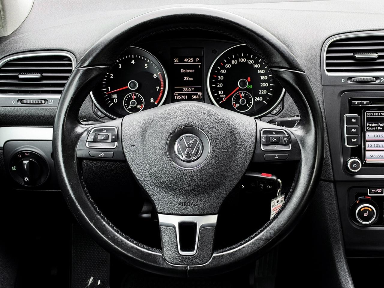 2012 Volkswagen GOLF 2.5L HIGHLINE Photo
