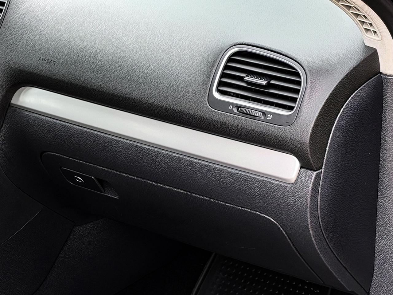 2012 Volkswagen GOLF 2.5L HIGHLINE Photo