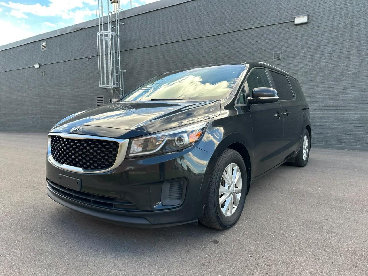 2018 Kia Sedona LX+ FWD Photo