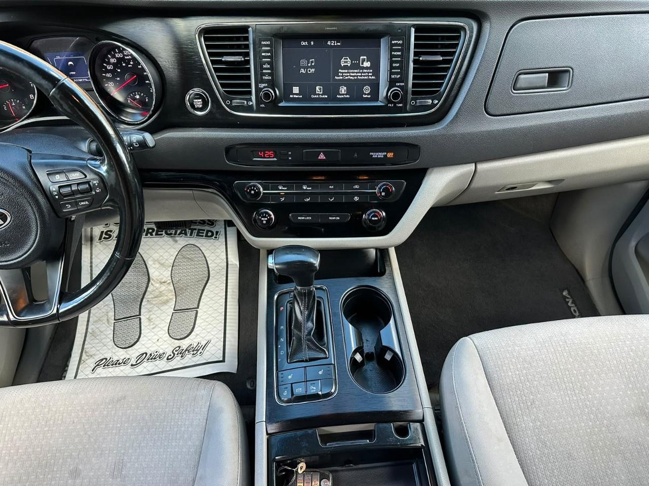 2018 Kia Sedona LX+ FWD Photo