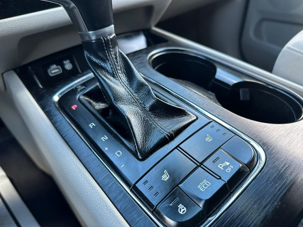 2018 Kia Sedona LX+ FWD Photo