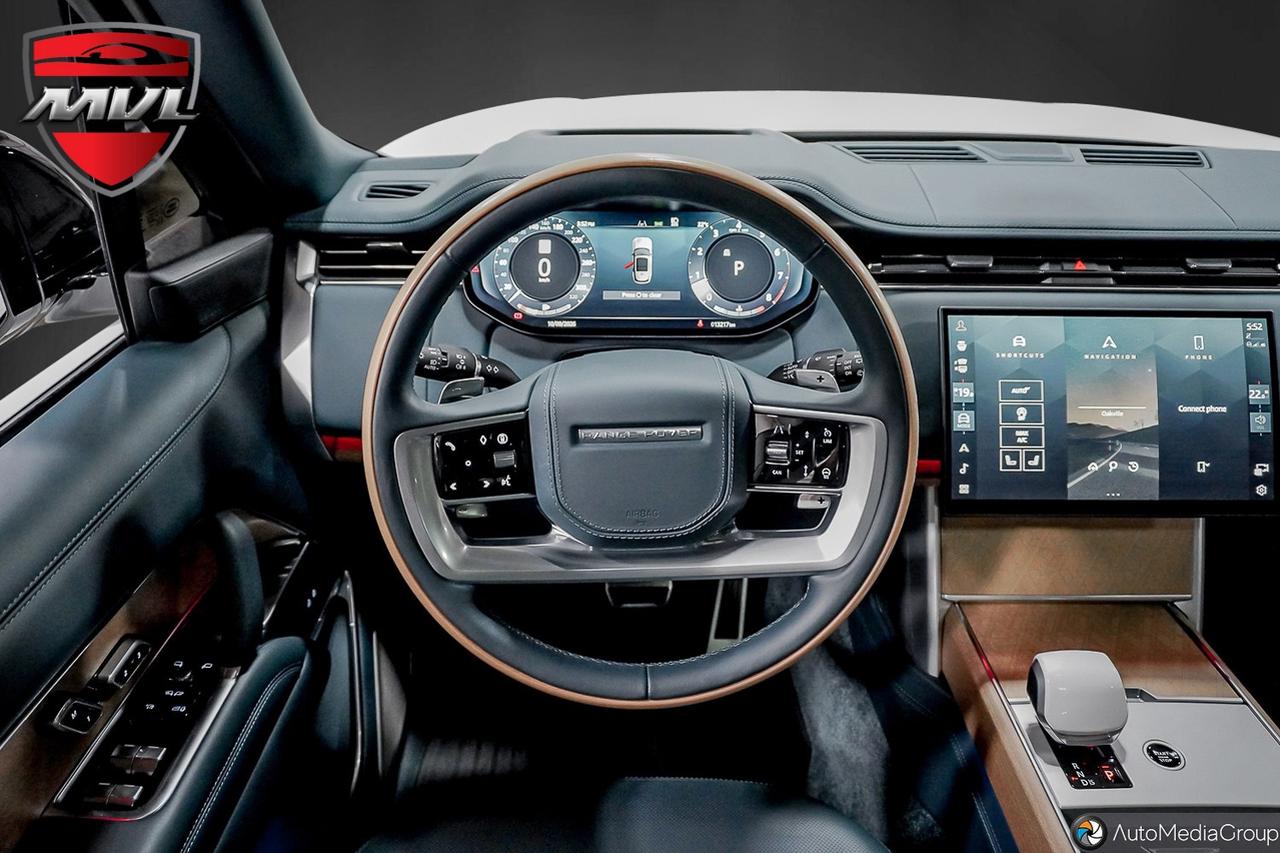 2025 Land Rover Range Rover P615 SV 4dr All-Wheel Drive Photo