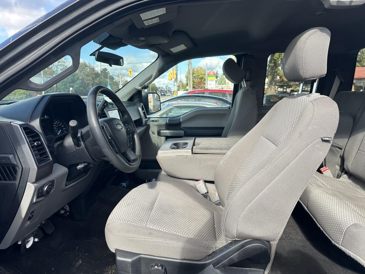 2020 Ford F-150 XLT Photo