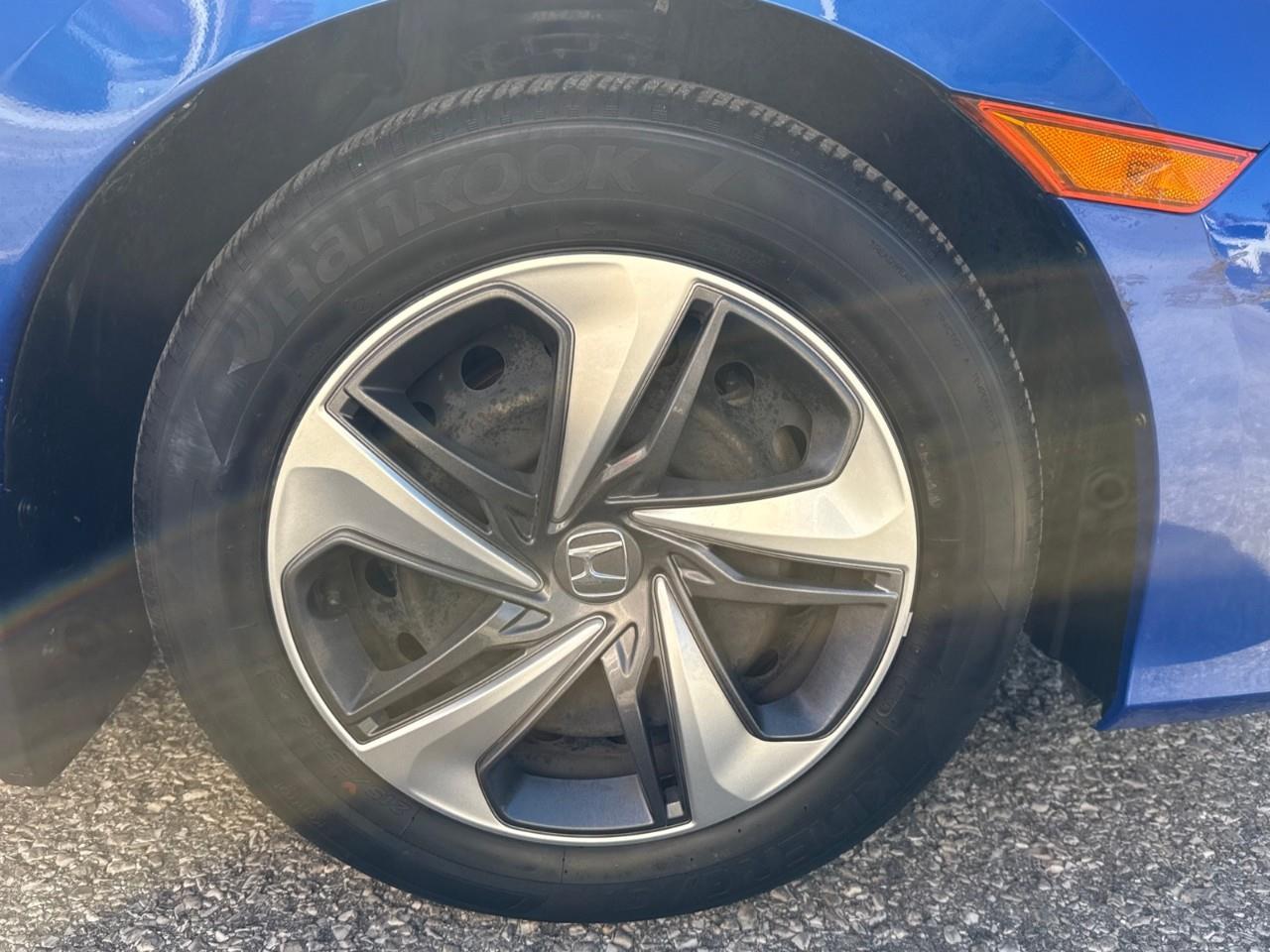 2019 Honda Civic LX (CVT) 4dr Sedan Photo