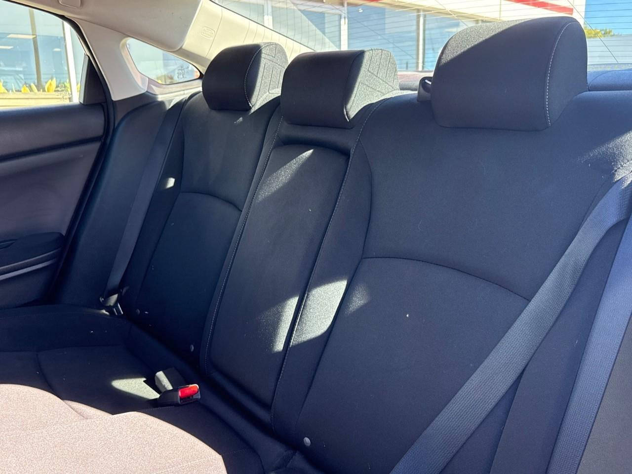 2019 Honda Civic LX (CVT) 4dr Sedan Photo