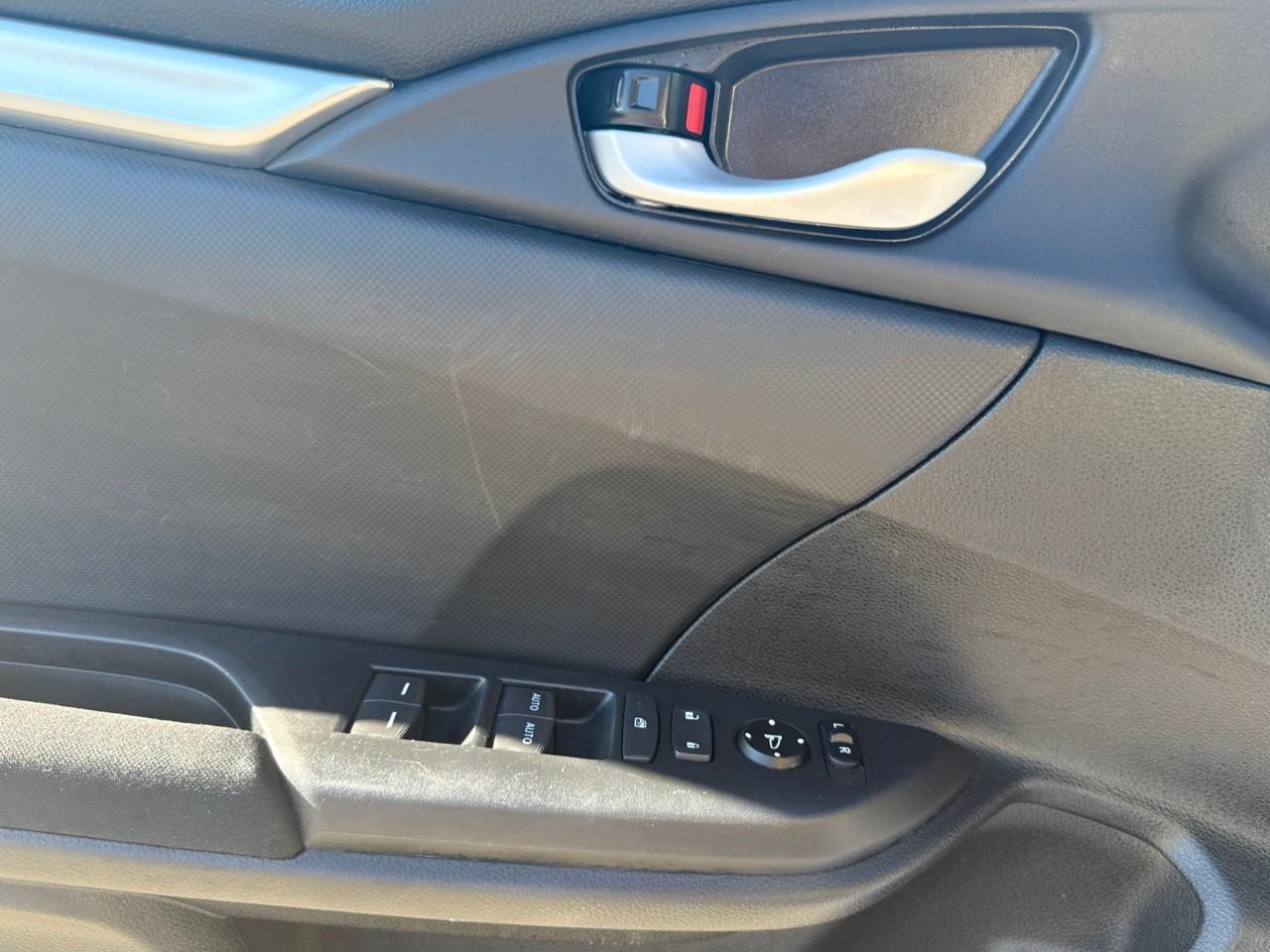 2019 Honda Civic LX (CVT) 4dr Sedan Photo