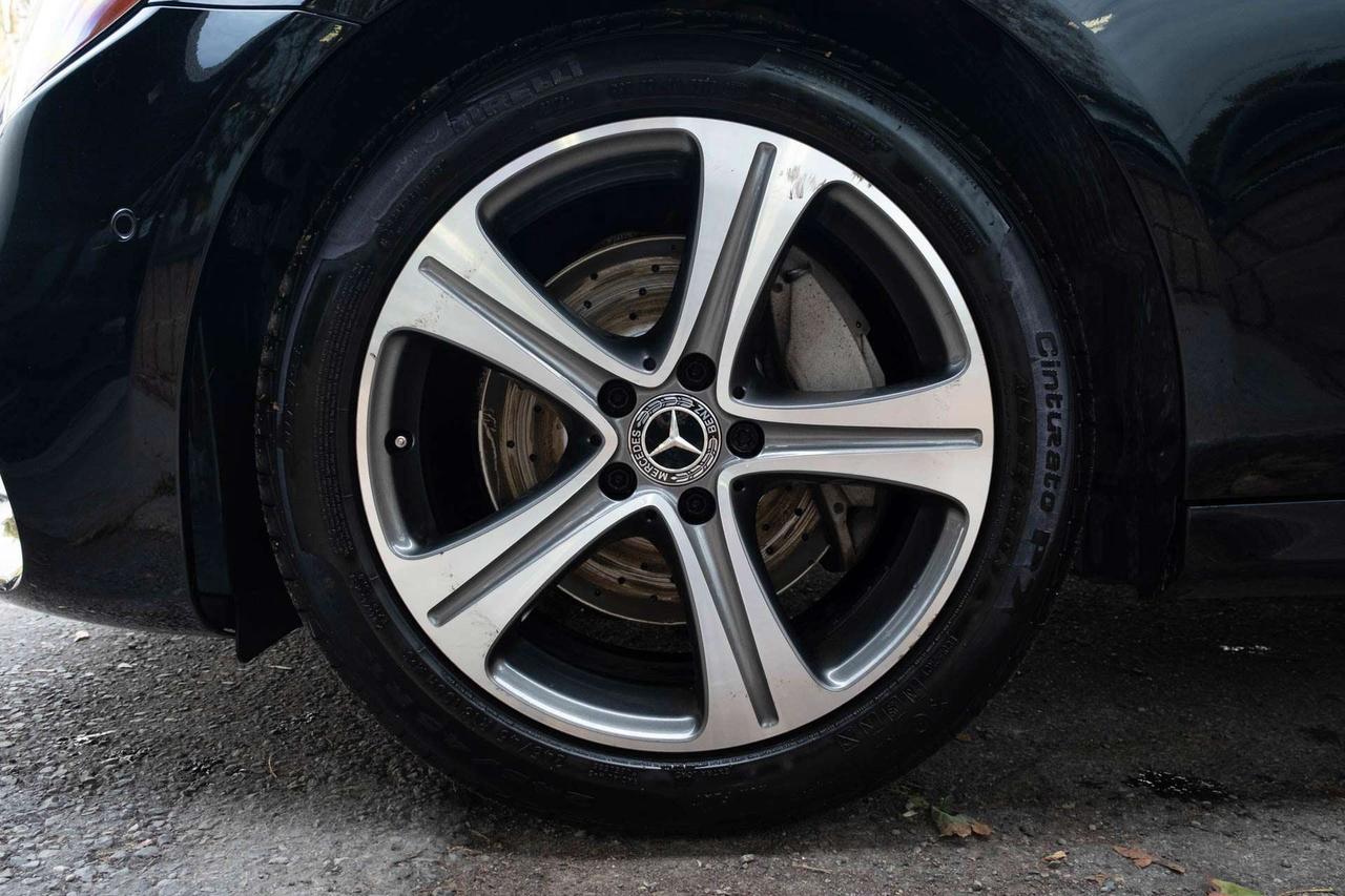 2019 Mercedes-Benz E-Class E300 Luxury 4MATIC Sedan Photo