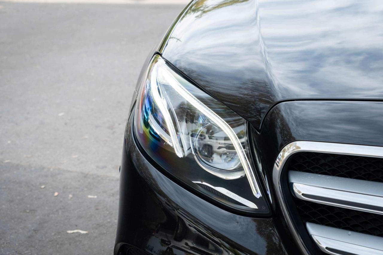 2019 Mercedes-Benz E-Class E300 Luxury 4MATIC Sedan Photo