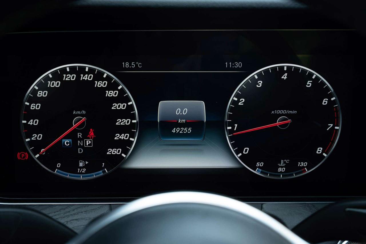 2019 Mercedes-Benz E-Class E300 Luxury 4MATIC Sedan Photo