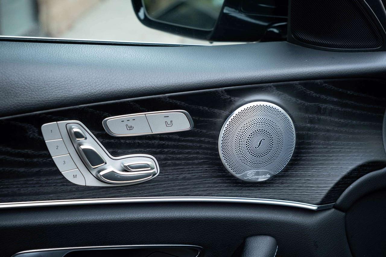 2019 Mercedes-Benz E-Class E300 Luxury 4MATIC Sedan Photo