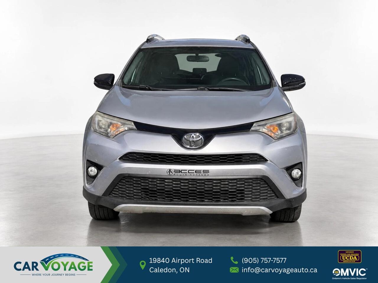 2016 Toyota RAV4 se Photo1