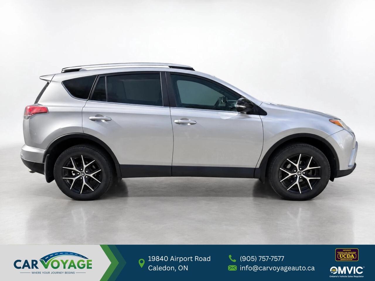 2016 Toyota RAV4 se Photo2