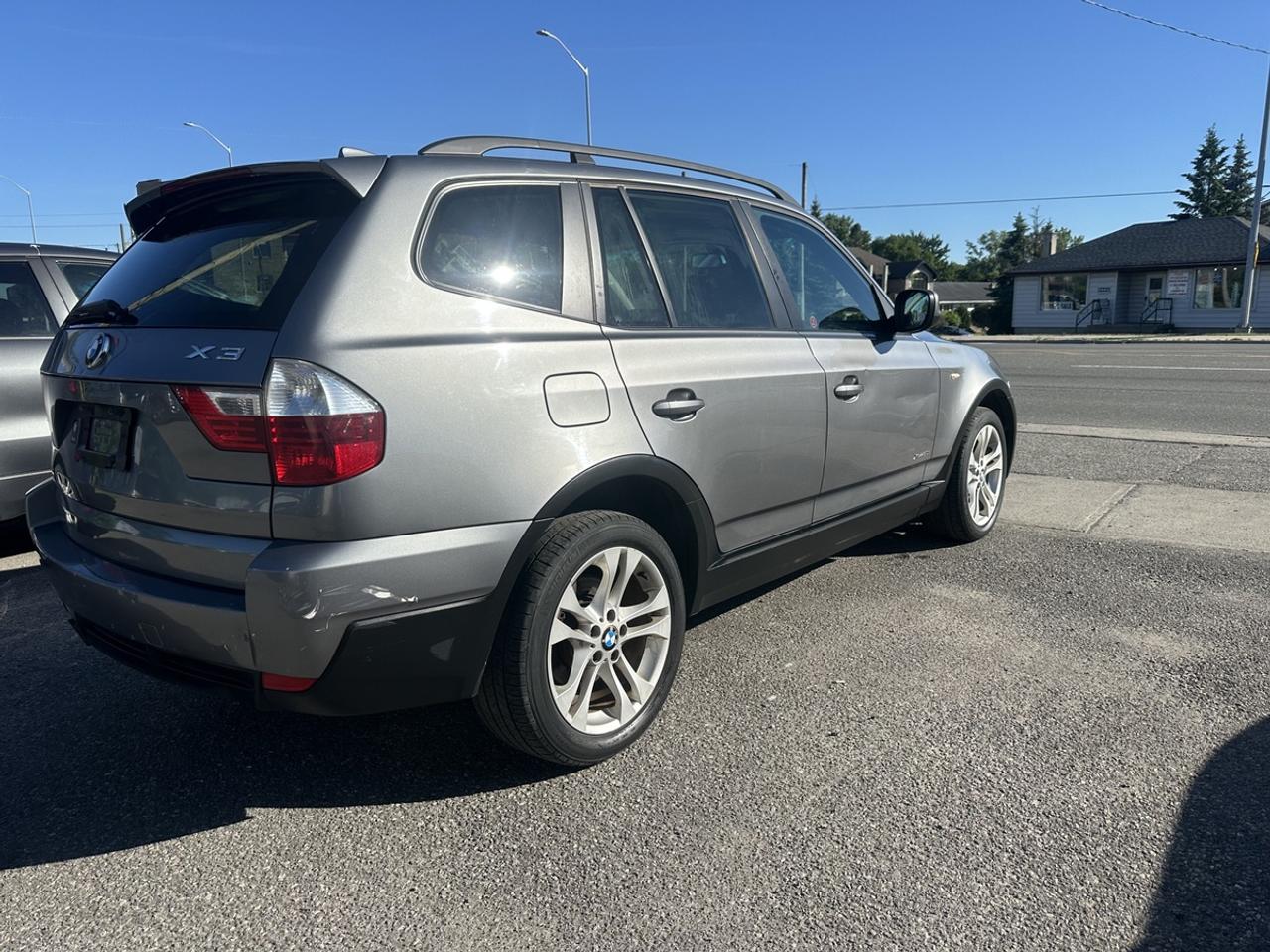 2010 BMW X3 xDrive30i Photo