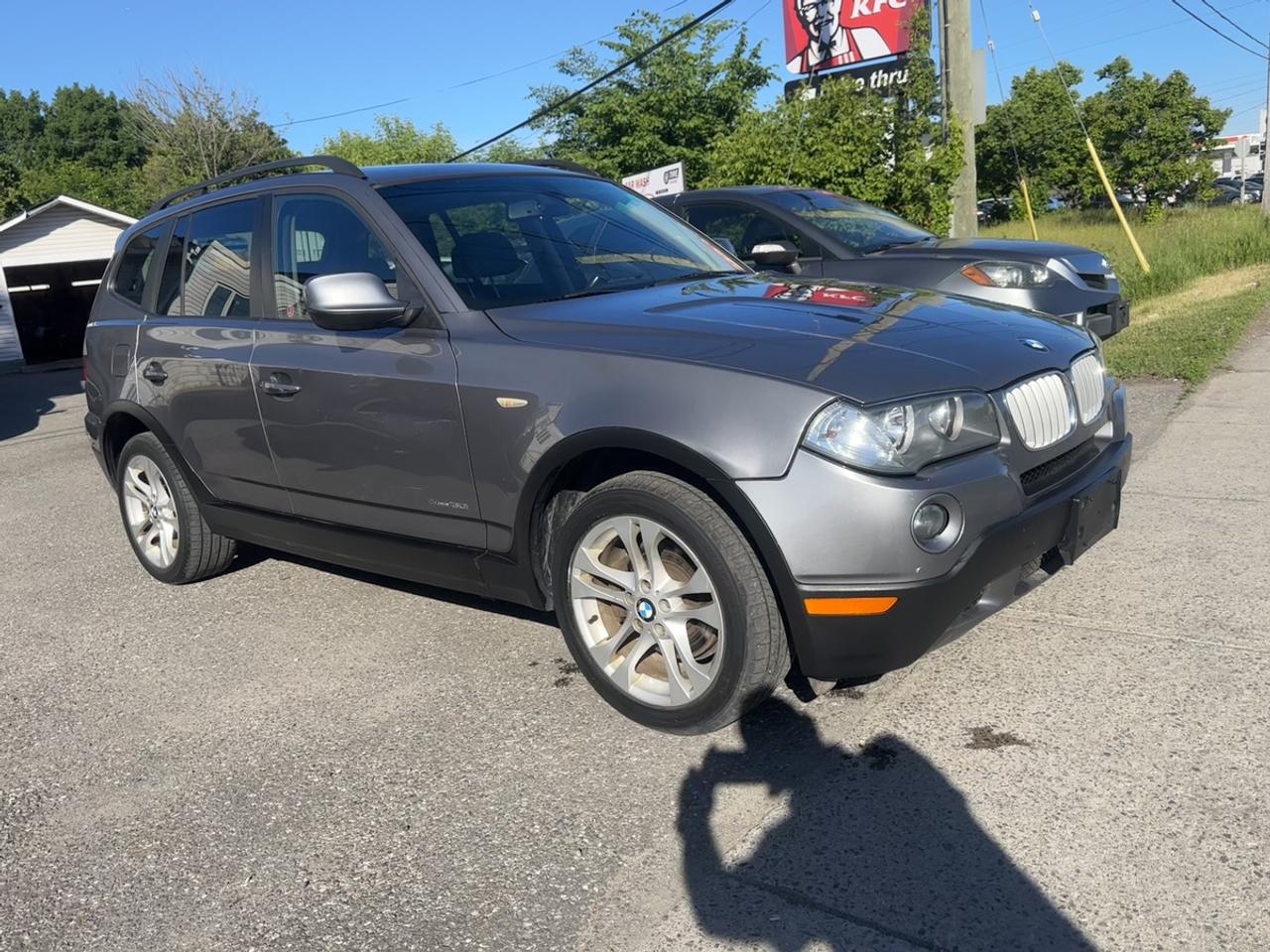 2010 BMW X3 xDrive30i Photo