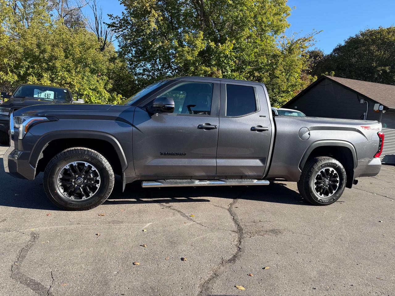 2025 Toyota Tundra SR5 TRD Off-Road 4x4 One Owner Clean CARFAX Remo Photo
