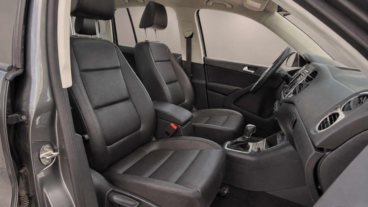 2017 Volkswagen Tiguan Wolfsburg Edition  Certified   LOW KM   Loaded Photo