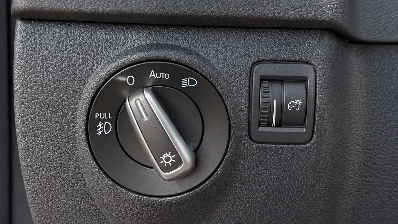 2017 Volkswagen Tiguan Wolfsburg Edition  Certified   LOW KM   Loaded Photo