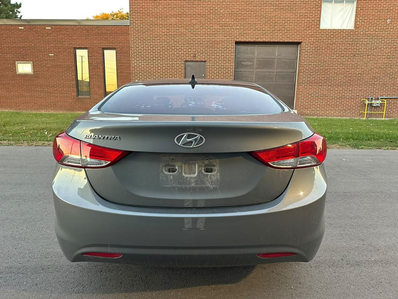 2013 Hyundai Elantra 4dr Sdn Auto GL *Ltd Avail* Photo