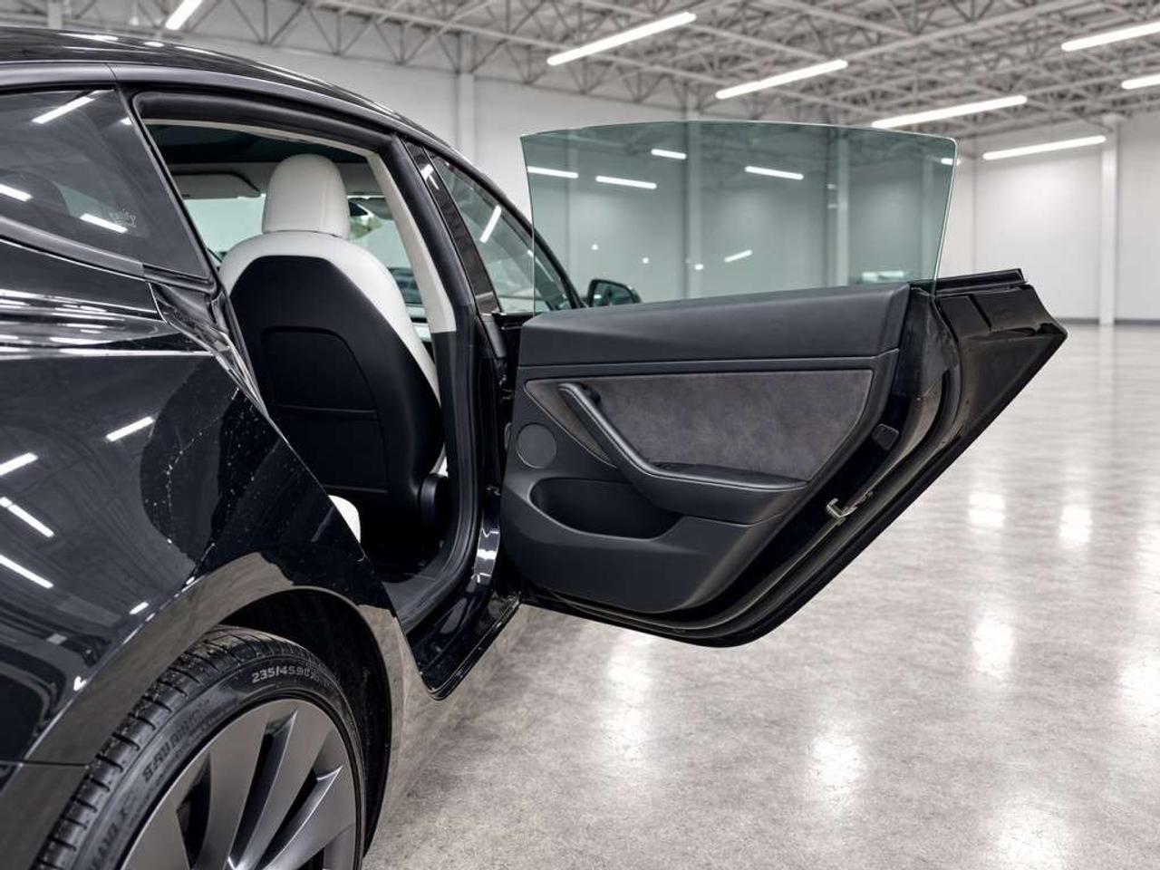 2021 Tesla Model 3 Performance Dual Motor AWD *NO EXTRA FEES* Photo