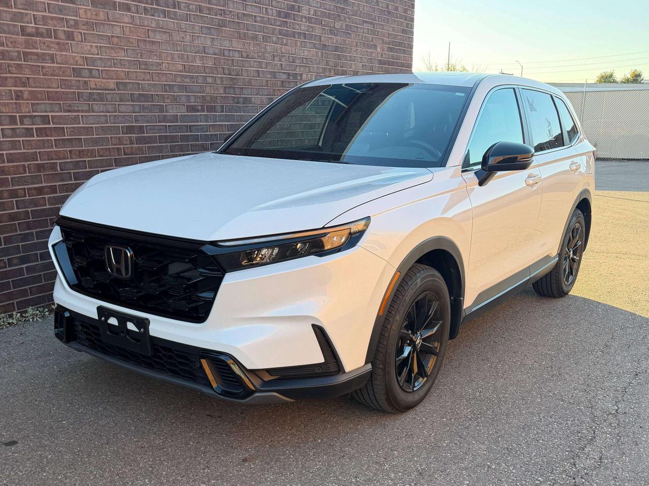 2024 Honda CR-V EX-L, LEATHER, SUNROOF. DRIVE ASSIST, AWD Photo0