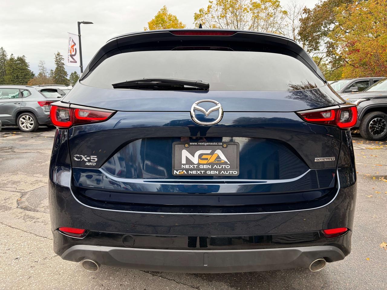 2023 Mazda CX-5 Sport Photo