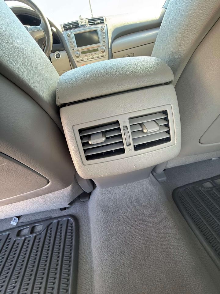2011 Toyota Camry XLE Photo