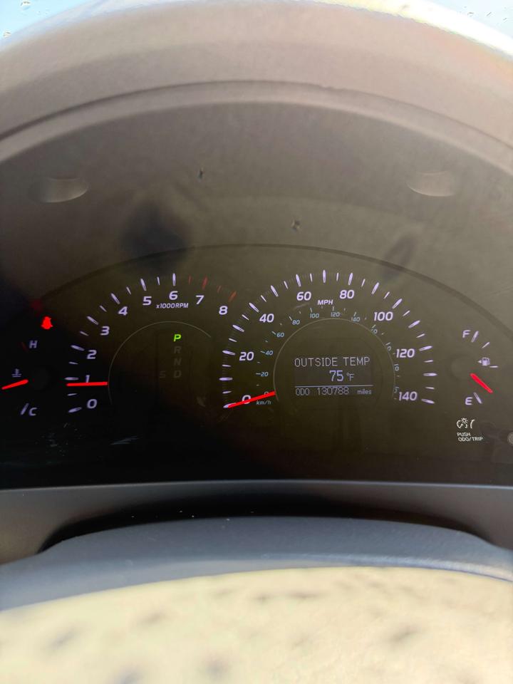 2011 Toyota Camry XLE Photo