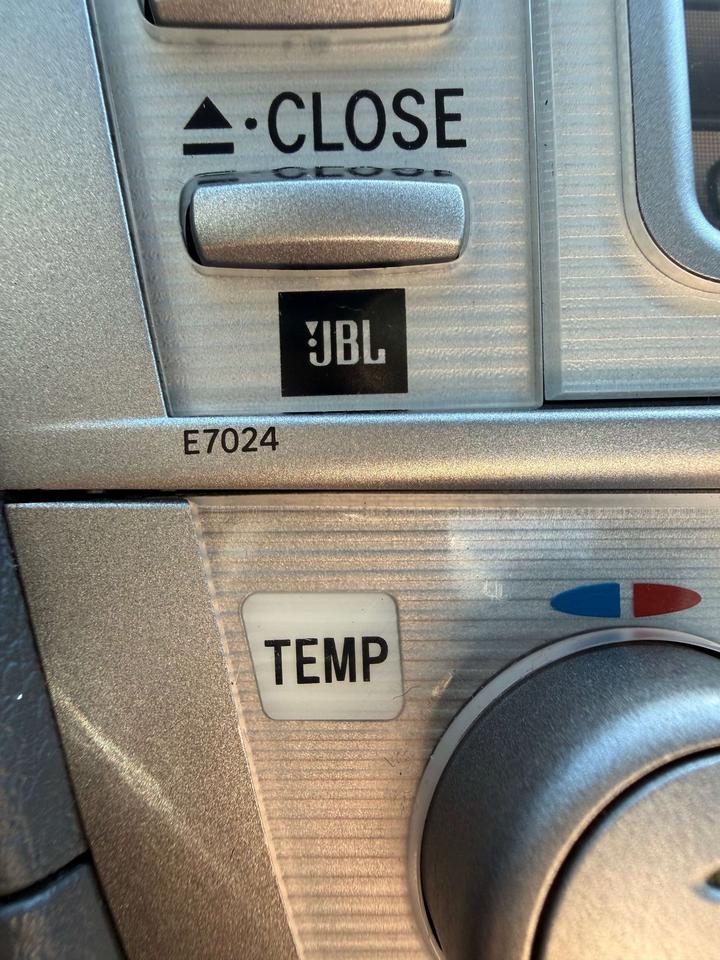 2011 Toyota Camry XLE Photo