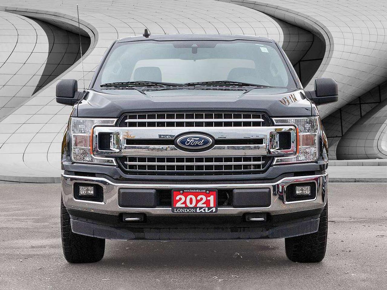 2020 Ford F-150 XLT Photo