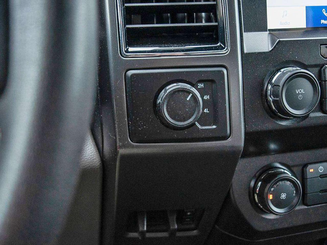 2020 Ford F-150 XLT Photo