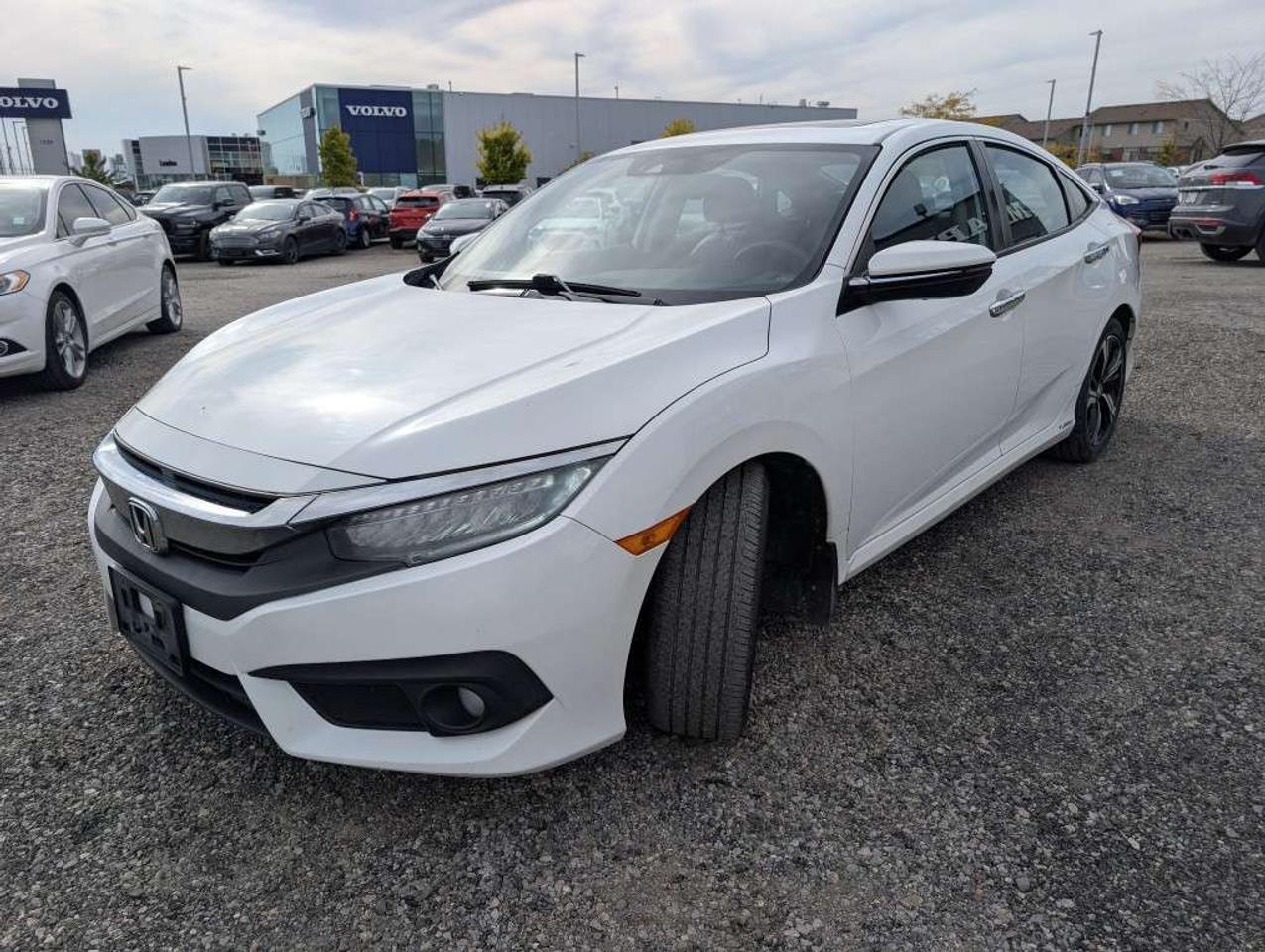 2018 Honda Civic Touring NAV LEATHER SUNROOF HTD SEATS CAMERA Photo