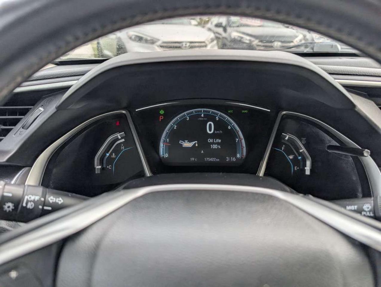 2018 Honda Civic Touring NAV LEATHER SUNROOF HTD SEATS CAMERA Photo