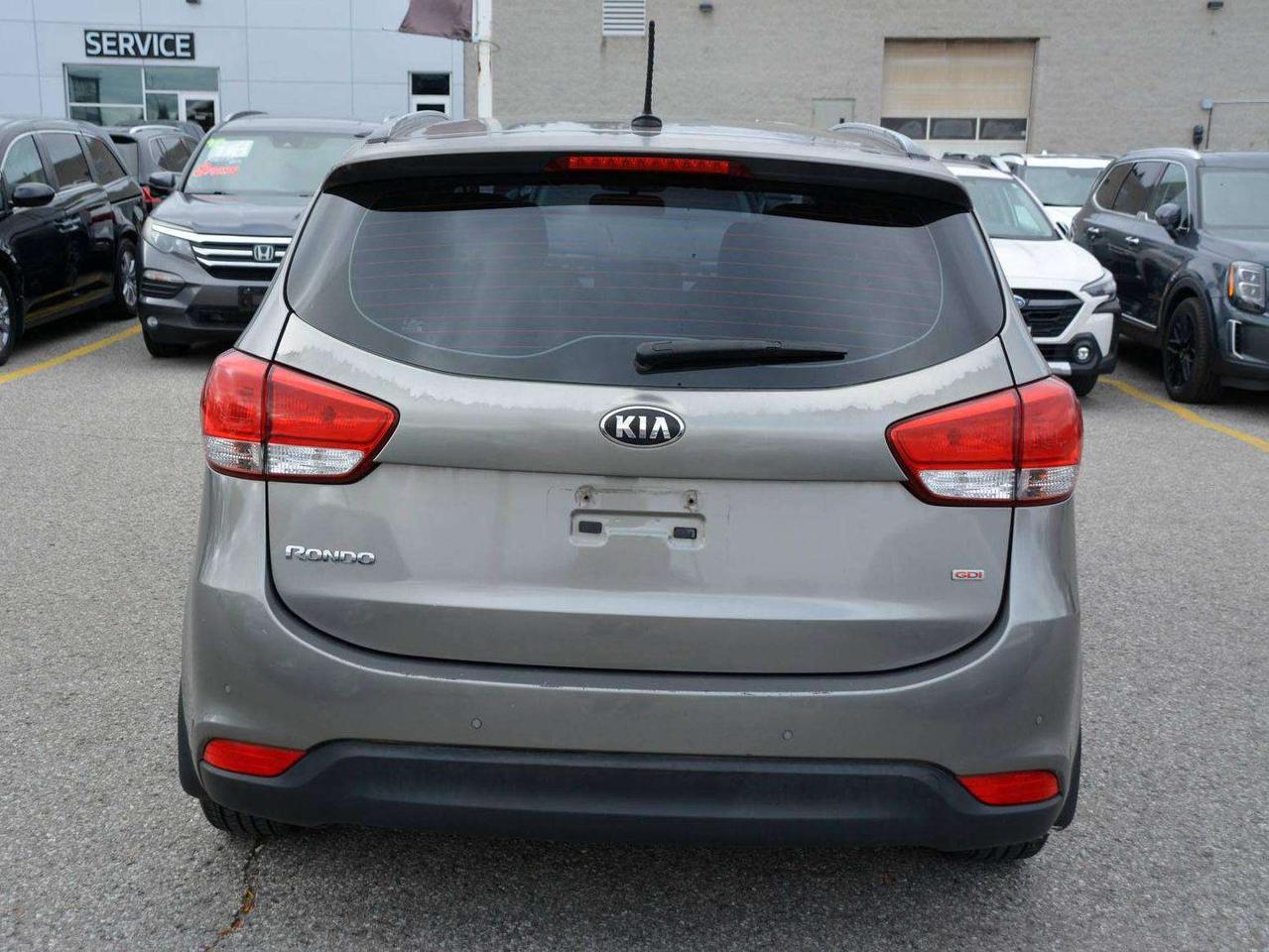 2014 Kia Rondo EX Photo