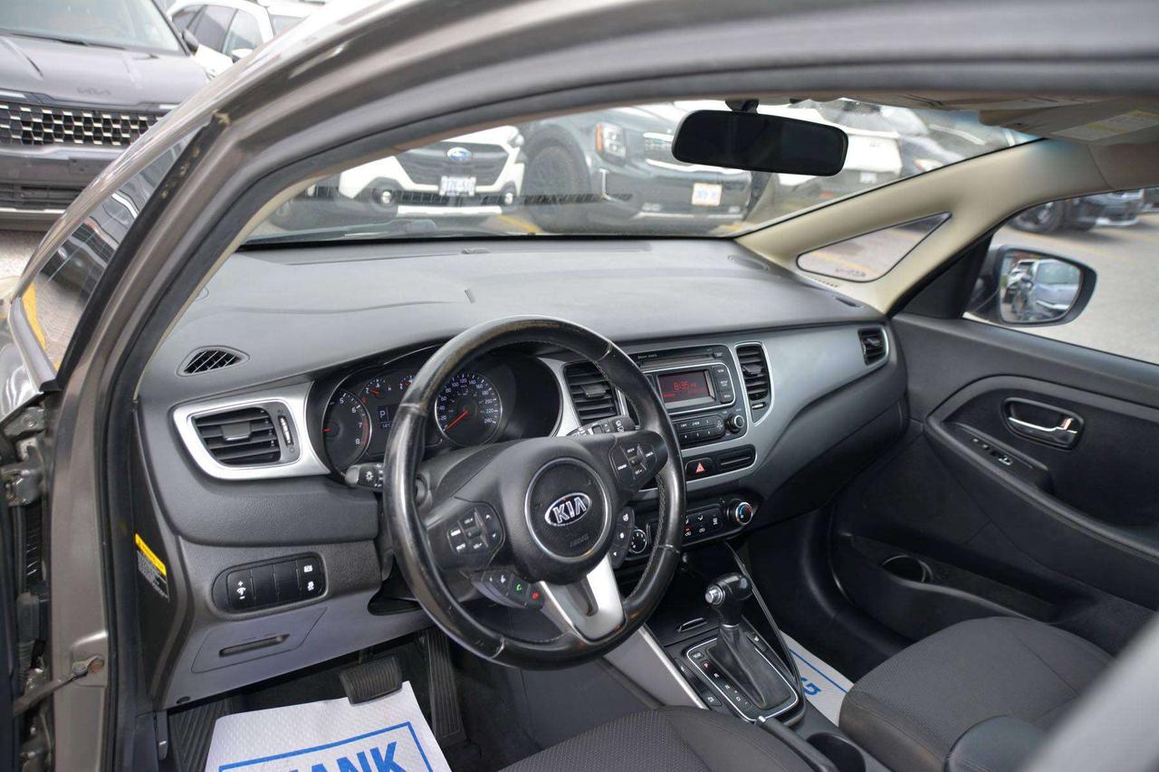 2014 Kia Rondo EX Photo