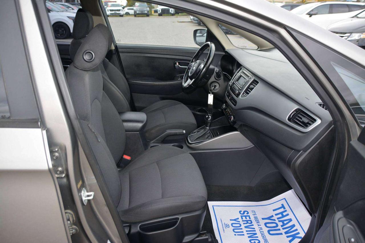 2014 Kia Rondo EX Photo