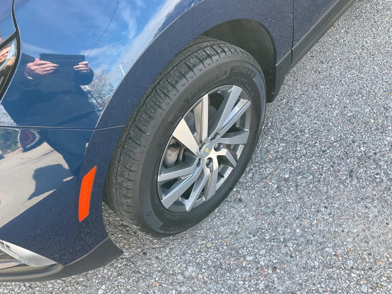 2022 Chevrolet Equinox LT Photo
