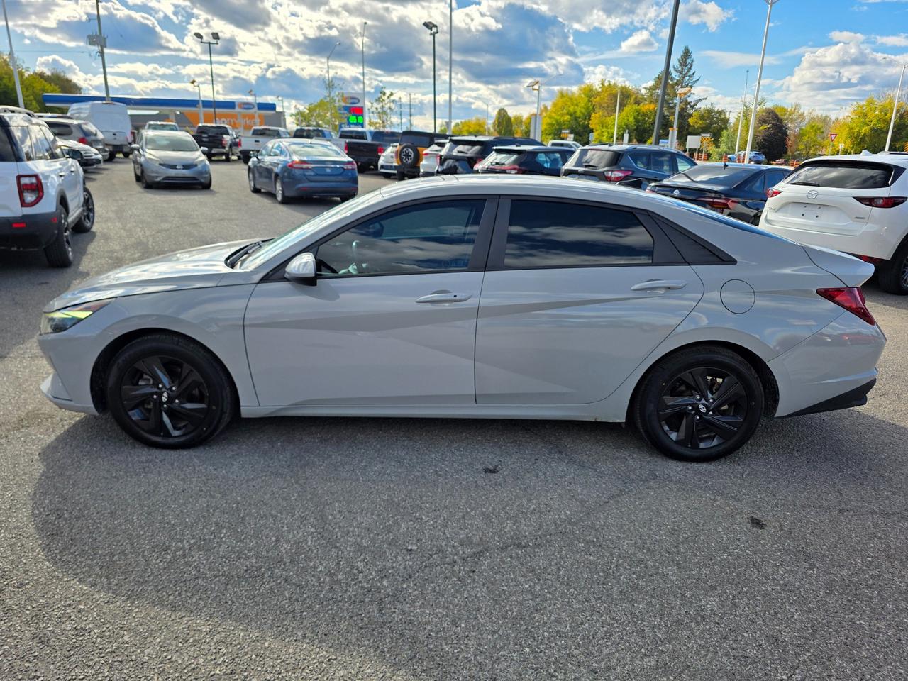 2022 Hyundai Elantra PREFERRED 4DR SEDAN Photo