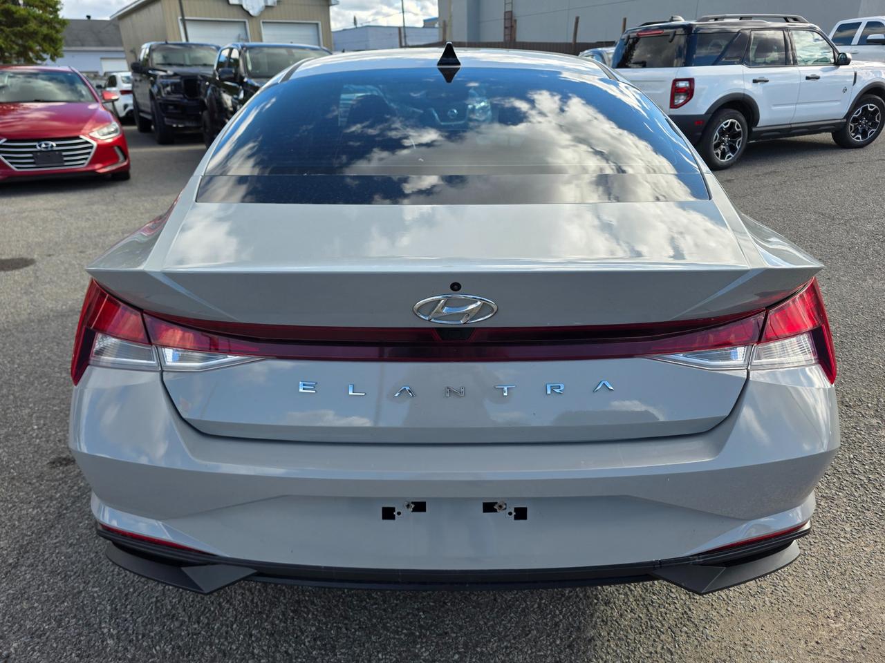 2022 Hyundai Elantra PREFERRED 4DR SEDAN Photo