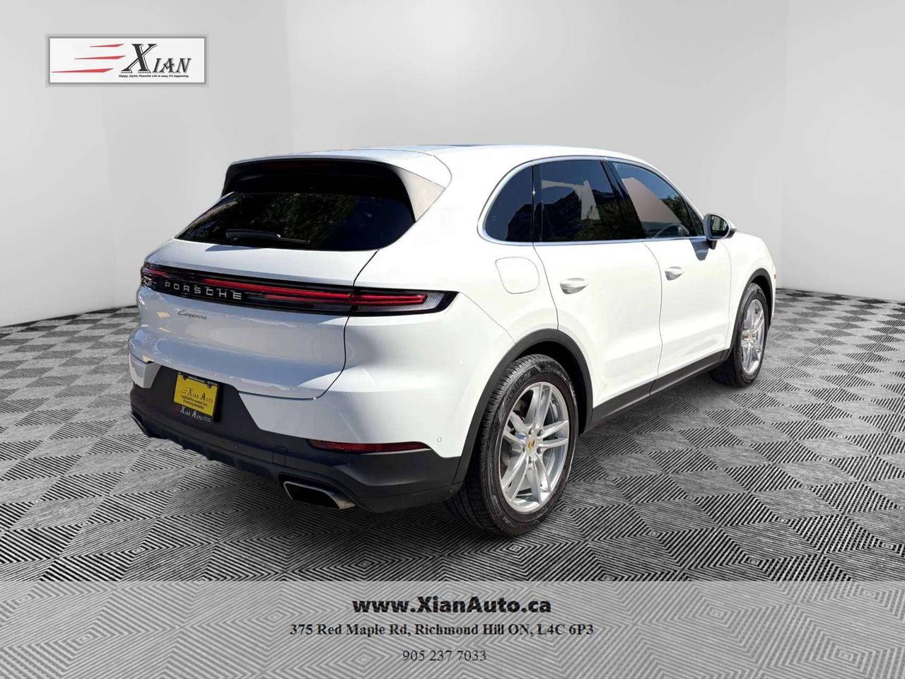 2024 Porsche Cayenne Premium+/No Accident/1 Owner/ 360 Cam/Vent Seats Photo