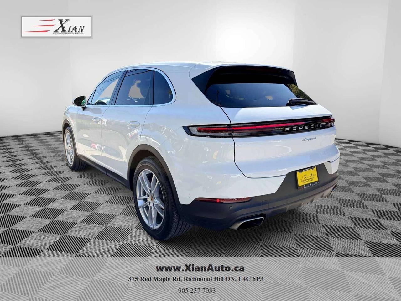 2024 Porsche Cayenne Premium+/No Accident/1 Owner/ 360 Cam/Vent Seats Photo