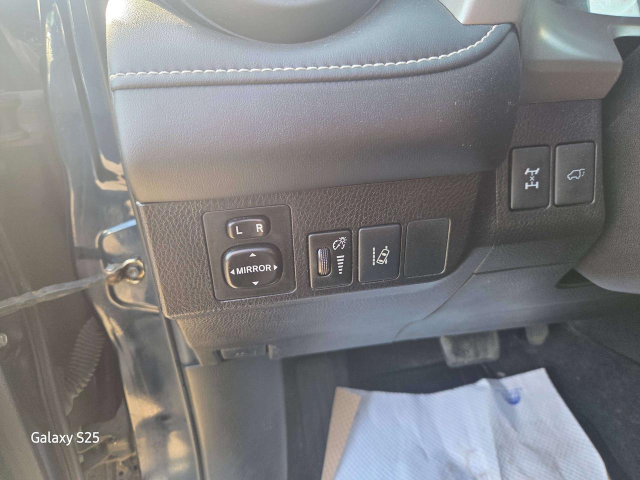 2017 Toyota RAV4 XLE Photo